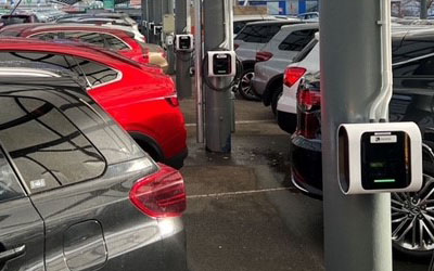 parking avec Wallbox Circontrol eNext pour la recharge électrique des VE
